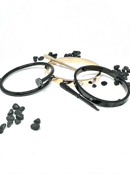 Cartier Love Bracelet - Image 3